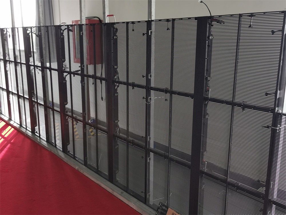 Εμπορικό Κέντρο Μόδας Πλήρες Χρώμα P3.91-7.82 Διαφανής οθόνη LED Γυάλινος τοίχος κουρτίνας