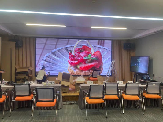 Το rgb στάδιο εσωτερικό P3 υψηλής ανάλυσης οδήγησε προσαρμοσμένη την οθόνη εσωτερική οδηγημένη ενοίκιο τηλεοπτική οδηγημένη τοίχος επίδειξη