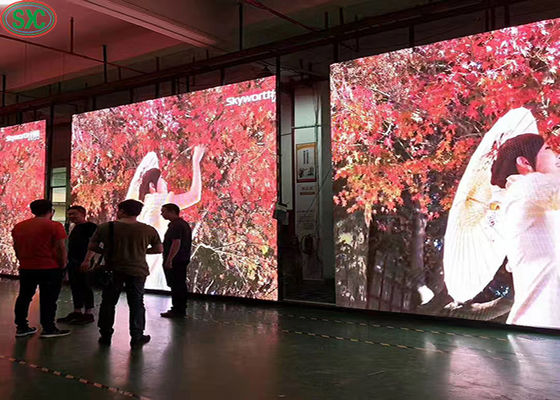 Καλή τιμή HD Εξωτερικό P4 ενοικίαση LED οθόνη Αδιάβροχο αλουμινένιο ντουλάπι σε απευθείας σύνδεση