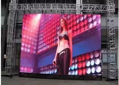 24kg/sqm Εισερχόμενη τάση 50/60 Hz LED Video Wall για ευέλικτες διαφημιστικές λύσεις