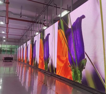 Διαφάνεια διαφήμισης με LED υψηλής φωτεινότητας με εξατομικευμένο μέγεθος ντουλάπις και ισορροπία λευκού