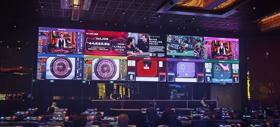 Δείκτης LED RGB υψηλής φωτεινότητας με διάρκεια ζωής 100000 ωρών και ανθεκτική οθόνη P4.81