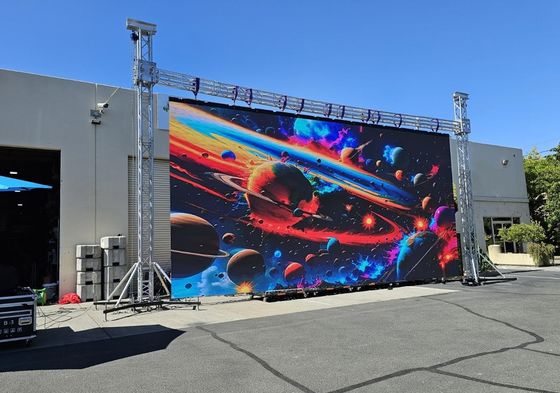 900w/m2-600w/m2 Κατανάλωση ενέργειας Εικονική οθόνη LED RGB 140/60 Γωνία θέασης για ζωντανή οθόνη χρωμάτων