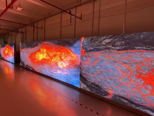 Βέλτιστη απόδοση RGB οθόνη LED με 10000 ώρες διάρκεια ζωής οθόνης και θερμοκρασία λειτουργίας -12/50