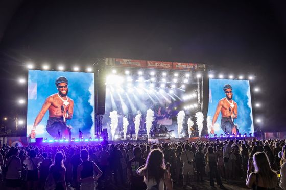 Καλή τιμή Εσωτερική οθόνη LED SMD 1/32 Scanning Υψηλής φωτεινότητας για ενοικίαση εμπορικών κέντρων 	διαφημιστική εμπορική οθόνη led σε απευθείας σύνδεση