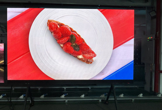 COB P1.25 P1.56 Ενδοσωματική υδατοασφαλής πλήρης χρωματική διαφήμιση LED οθόνη εμφάνισης