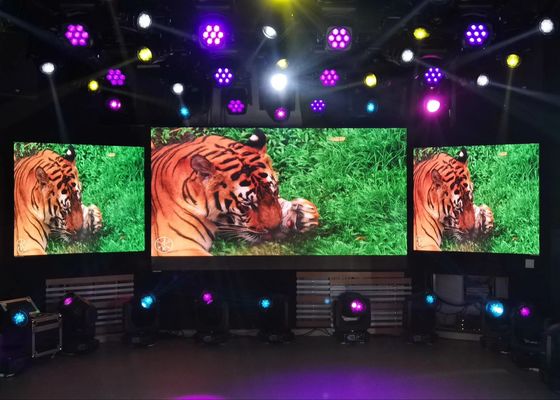 Διάσταση ντουλαπιού 640*640mm Οθόνη ενοικίασης με λαμπτήρες LED SMD2121