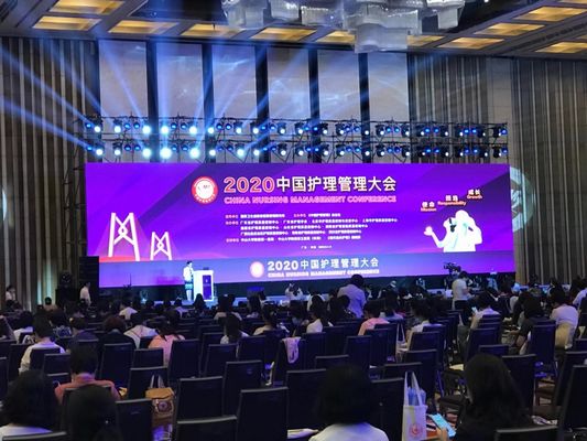 Άμεση Έγχρωμη Εσωτερική Οθόνη LED με 3 Περιόδους