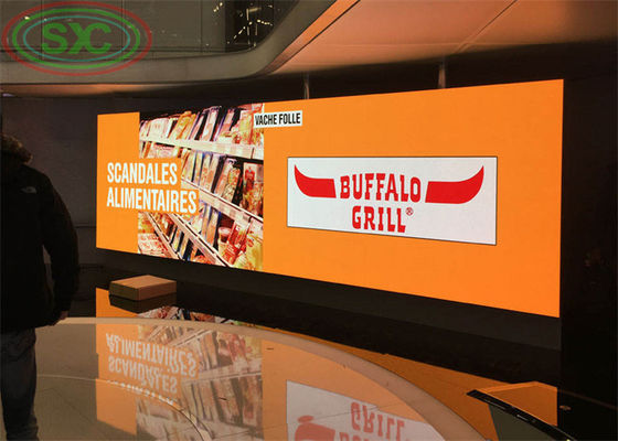 Έγχρωμη εσωτερική οθόνη LED με 3-σε-1 SMD 2121 LED που παρέχει ζωντανές εικόνες και απόδοση σε διάφορα εσωτερικά περιβάλλοντα