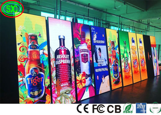 Οθόνη SMD2121 αφισών των οδηγήσεων P2 P2.5 1200cd/sqm 122880pixels