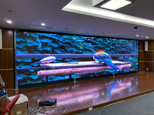 Πλήρες χρώμα 6. LED σήμανση με ακρίβεια pixel pitch για ακριβείς και ζωντανές οθόνες